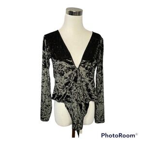 Victoria Secret black velvet thong long sleeve deep cut bodysuit size XS
